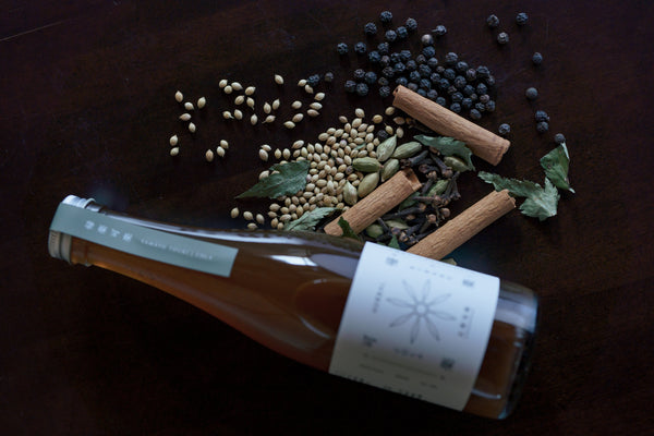 自宅で作れるクラフトコーラ｜初心者向け本格レシピと楽しみ方【帰楽可楽】